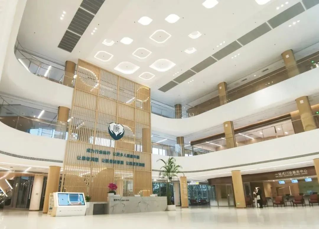 安康高新医院案例 | 用标识演绎空间故事...